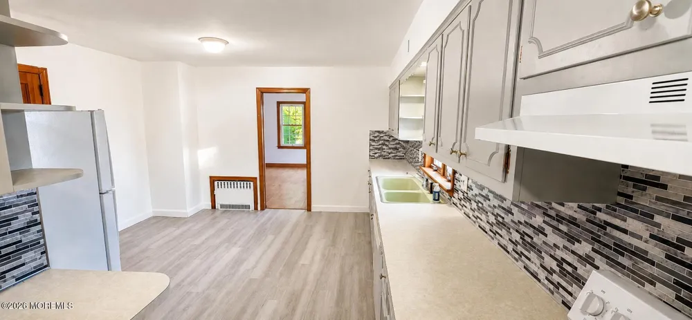 259 Macarthur Avenue Sayreville, NJ 08872