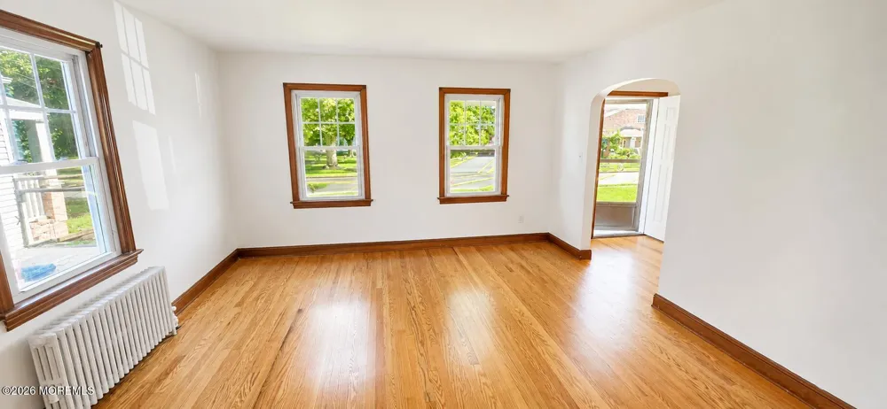 259 Macarthur Avenue Sayreville, NJ 08872