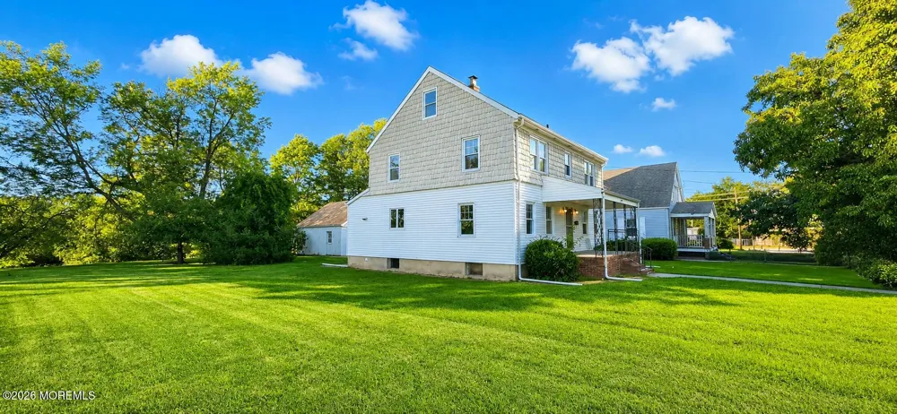 259 Macarthur Avenue Sayreville, NJ 08872