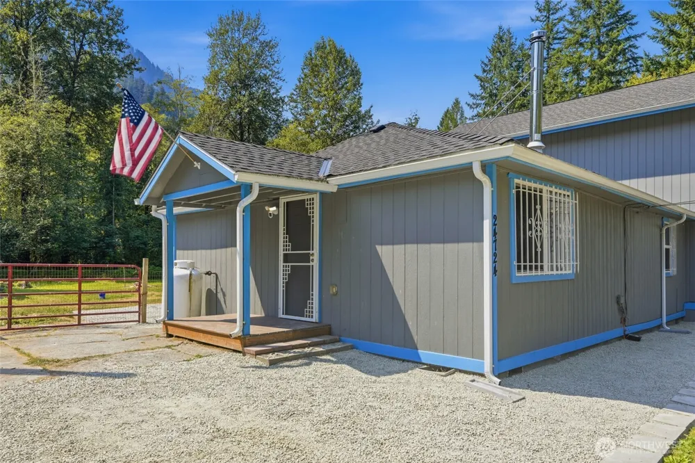 24724 Clear Creek Road Darrington, WA 98241