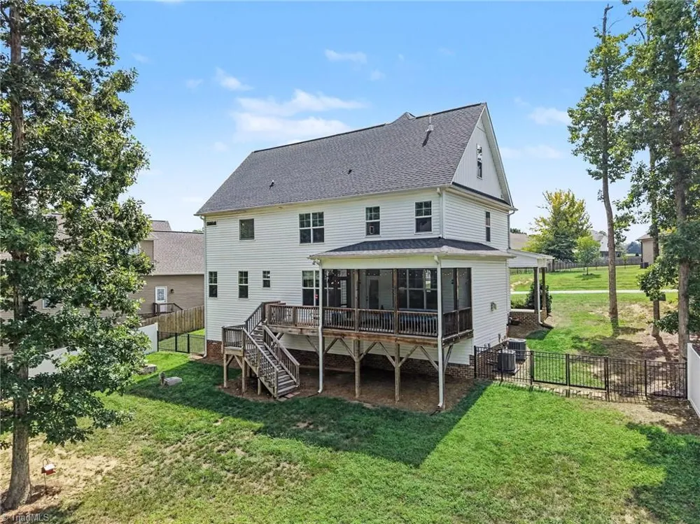 7625 Monty Drive Kernersville, NC 27284
