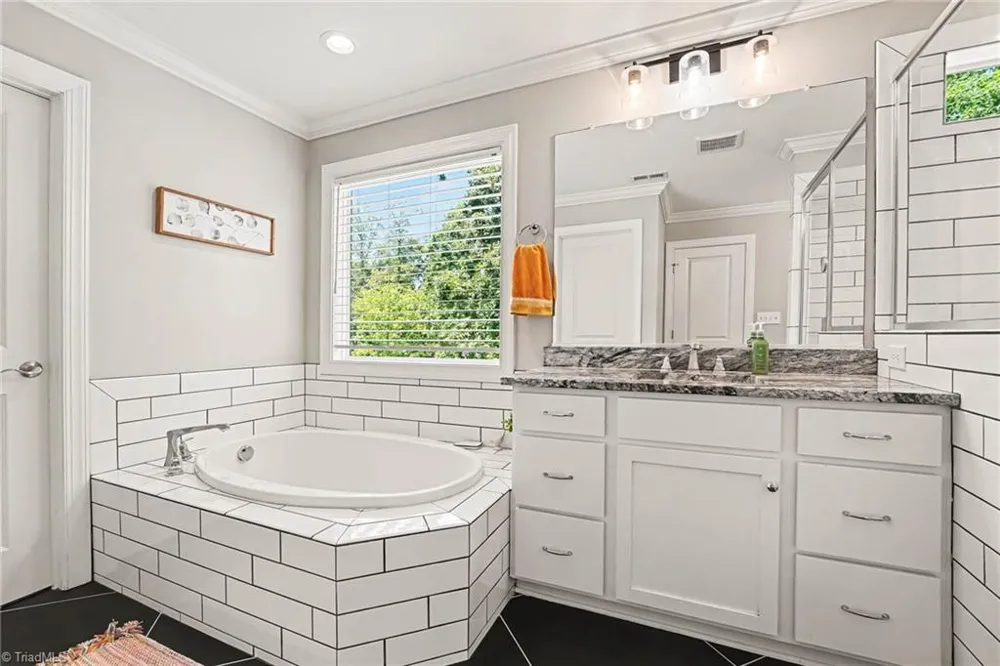 7625 Monty Drive Kernersville, NC 27284