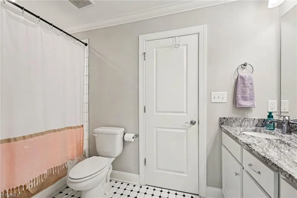 7625 Monty Drive Kernersville, NC 27284