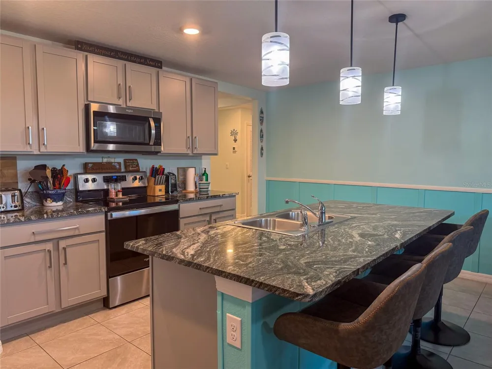 4120 QUIET RAIN COURT Palmetto, FL 34221