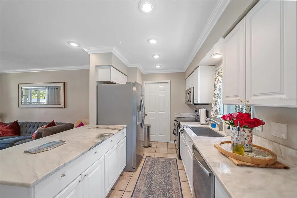3338 BAILEY STREET Sarasota, FL 34237