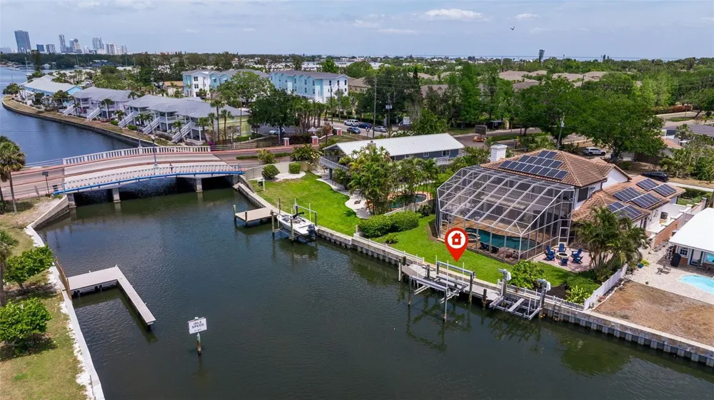 3931 POMPANO DRIVE SE St Petersburg, FL 33705