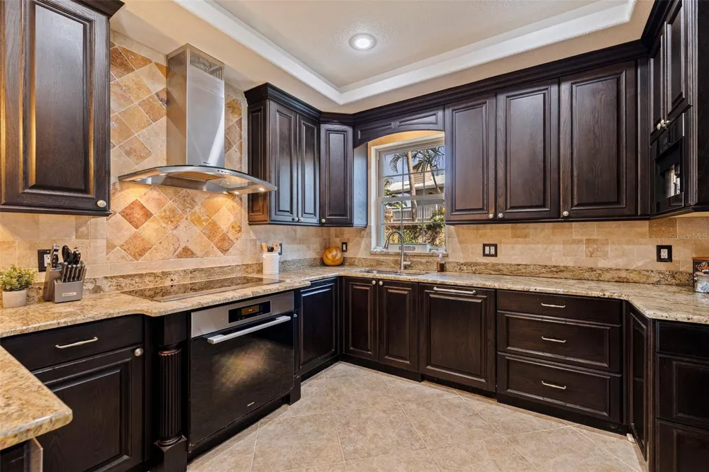 3931 POMPANO DRIVE SE St Petersburg, FL 33705