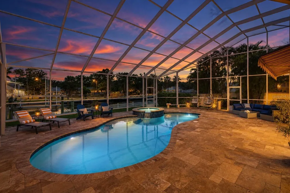 3931 POMPANO DRIVE SE St Petersburg, FL 33705