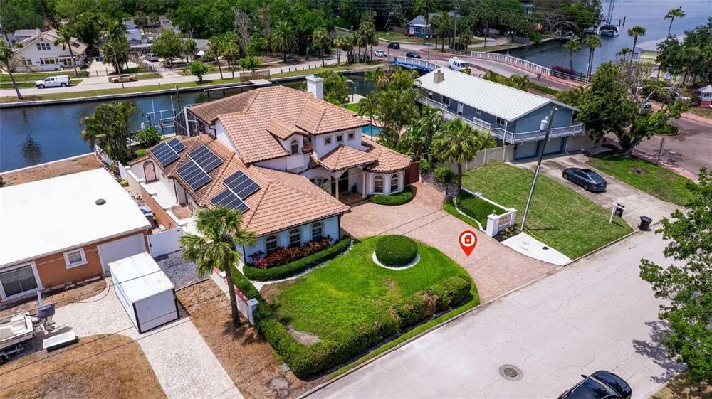 3931 POMPANO DRIVE SE St Petersburg, FL 33705