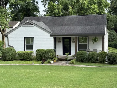3703 Woodmont Blvd #UpperA