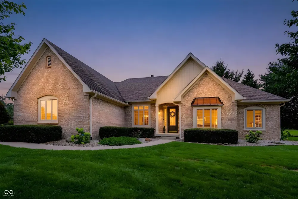 5245 Cheyenne Moon Carmel, IN 46033