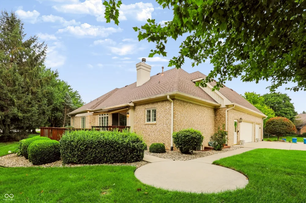 5245 Cheyenne Moon Carmel, IN 46033