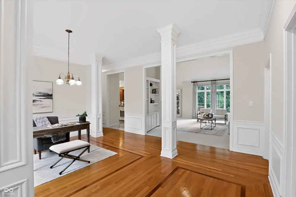 5245 Cheyenne Moon Carmel, IN 46033