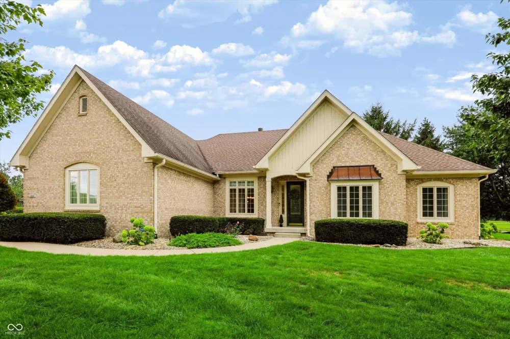 5245 Cheyenne Moon Carmel, IN 46033