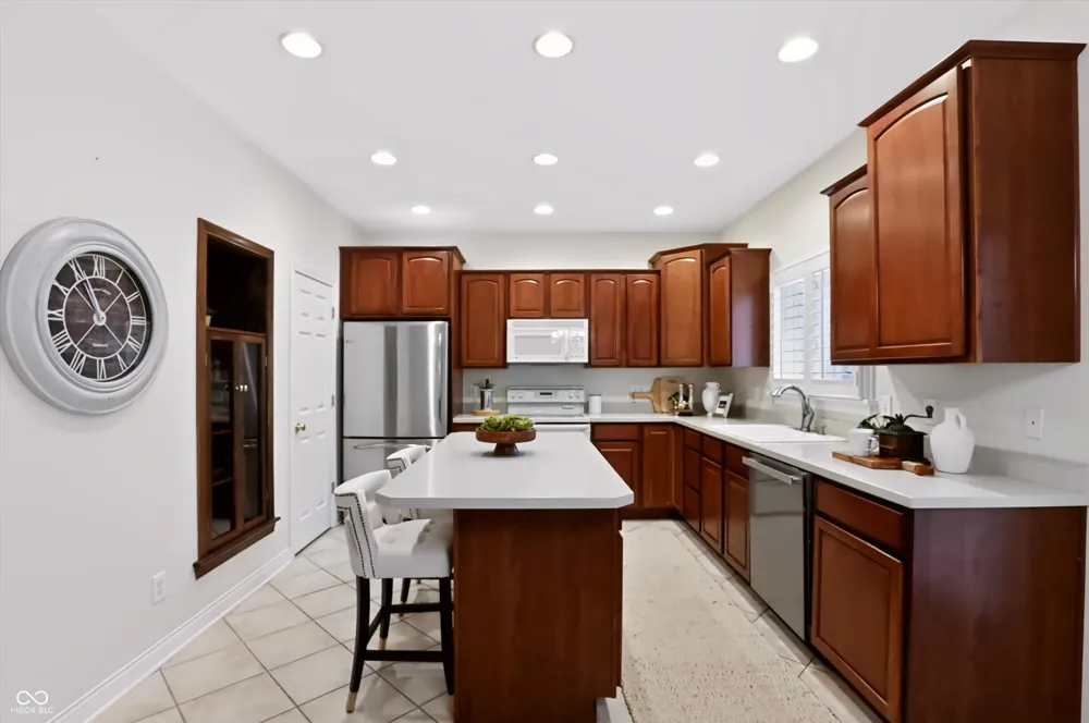 5245 Cheyenne Moon Carmel, IN 46033