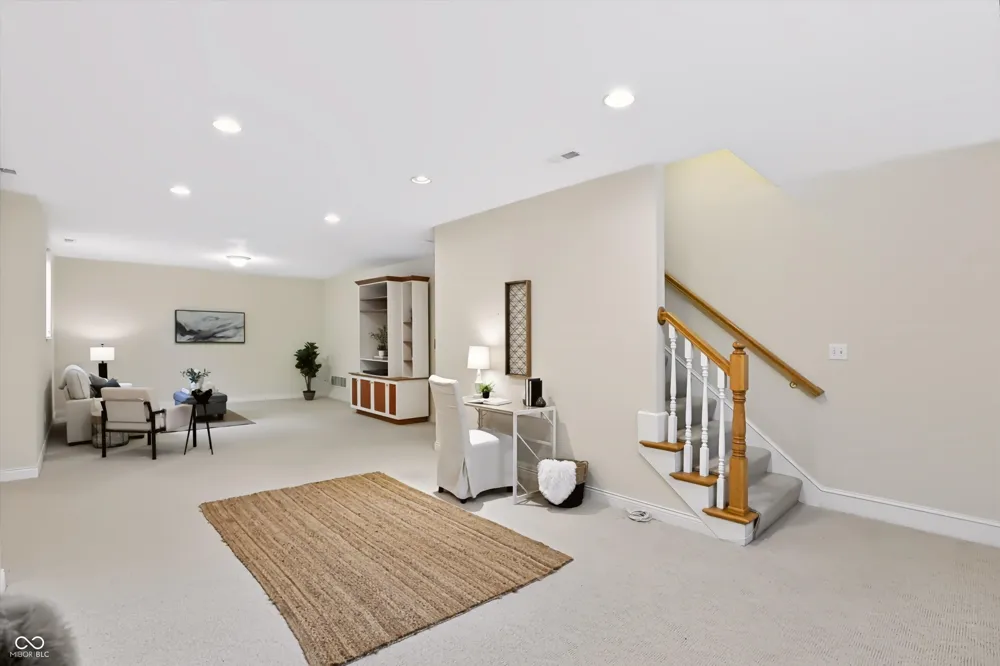 5245 Cheyenne Moon Carmel, IN 46033