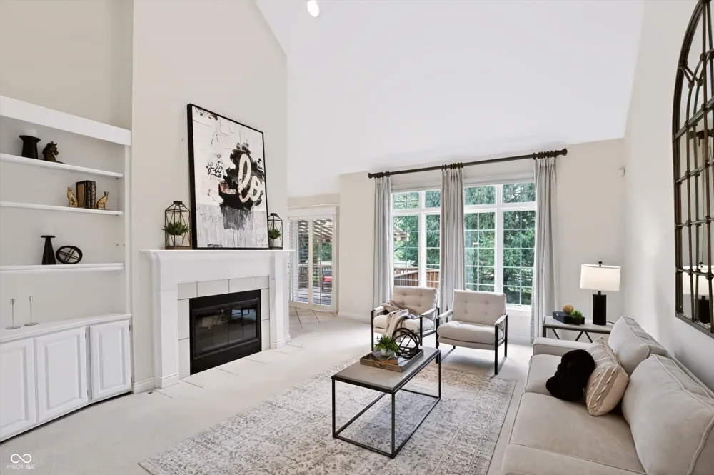 5245 Cheyenne Moon Carmel, IN 46033