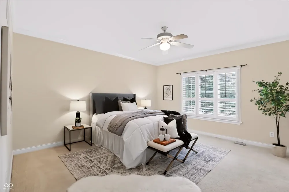 5245 Cheyenne Moon Carmel, IN 46033