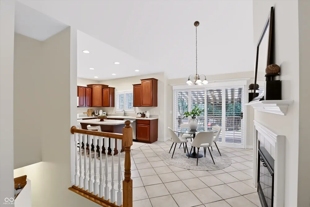 5245 Cheyenne Moon Carmel, IN 46033