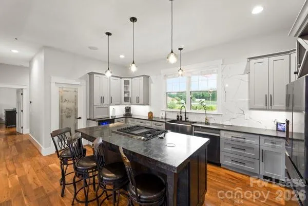 5200 Shoreview Drive Concord, NC 28025