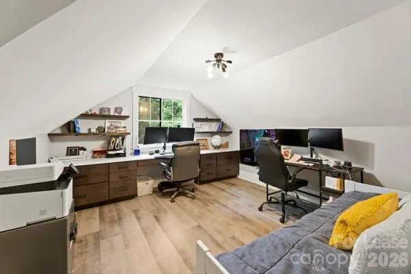 5200 Shoreview Drive Concord, NC 28025