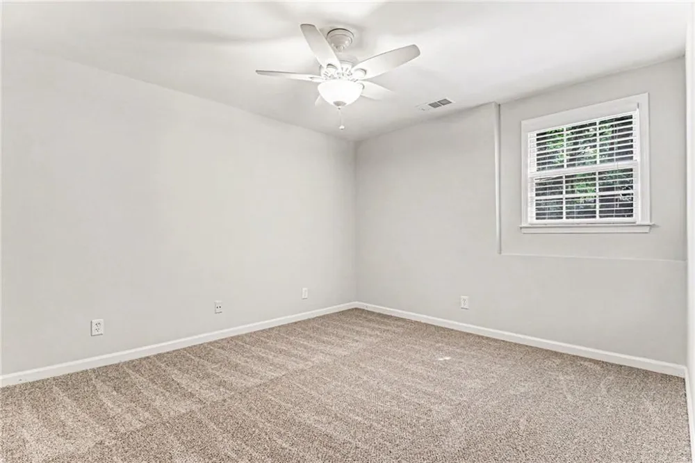 560 Flying Scot Way Alpharetta, GA 30005