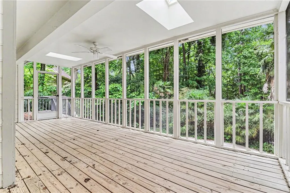 560 Flying Scot Way Alpharetta, GA 30005