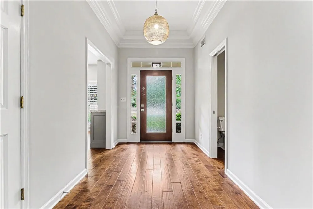560 Flying Scot Way Alpharetta, GA 30005