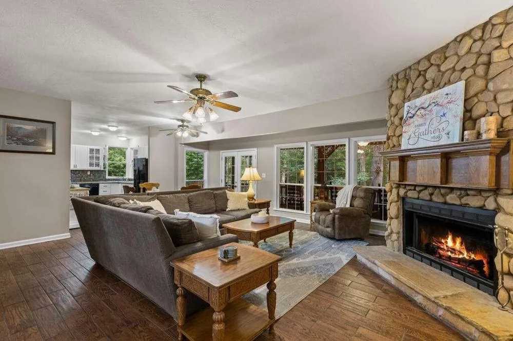 434 Lemmon Drive Ellijay, GA 30540