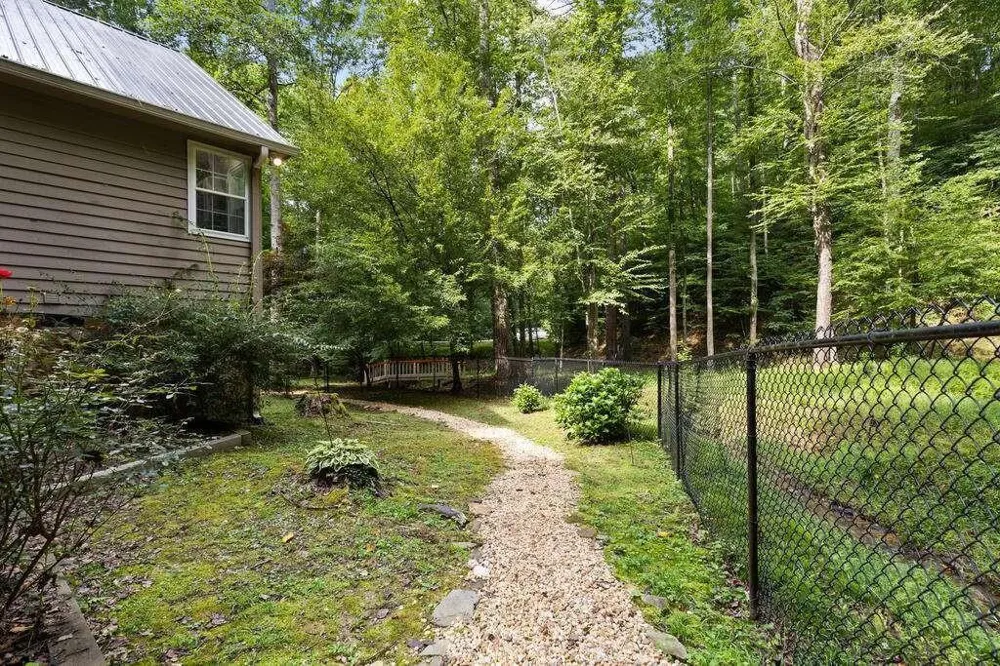 434 Lemmon Drive Ellijay, GA 30540