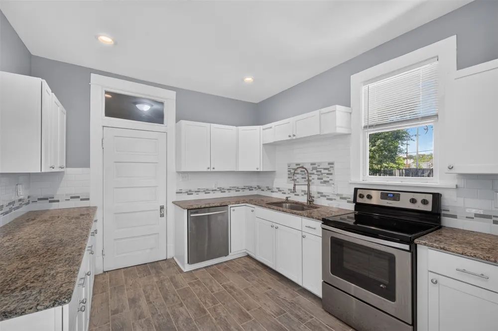1042 Sheridan Avenue Shreveport, LA 71104