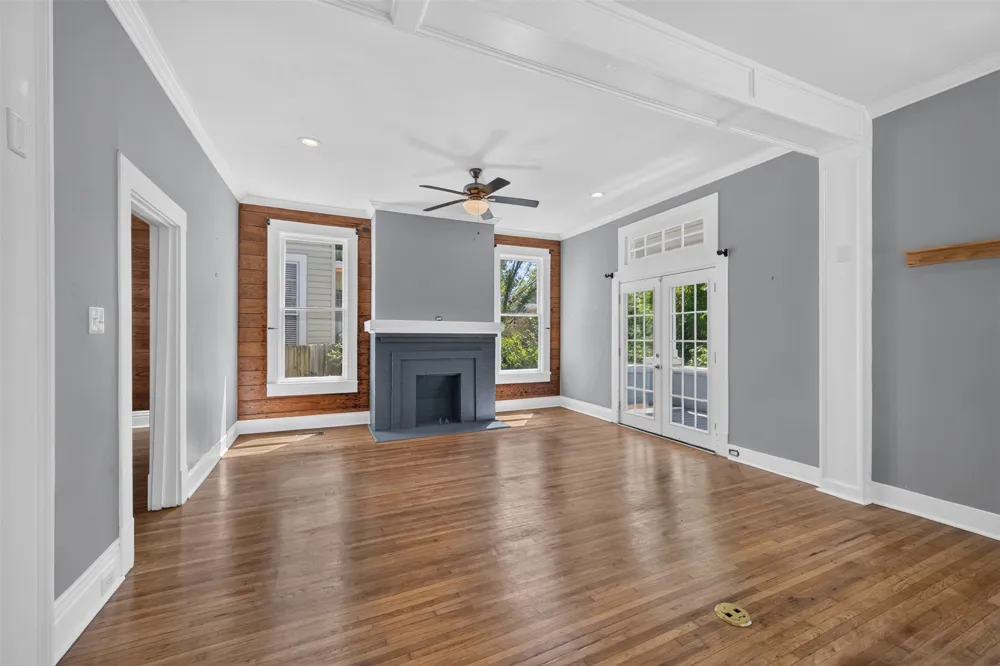 1042 Sheridan Avenue Shreveport, LA 71104