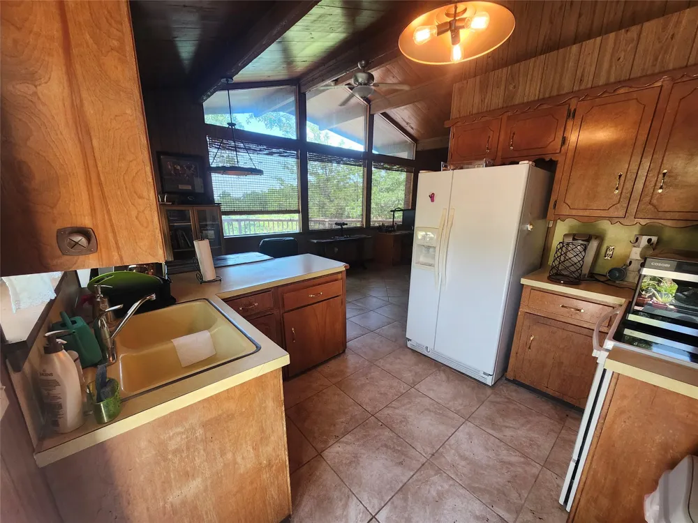 380 Nocona Drive Nocona, TX 76255