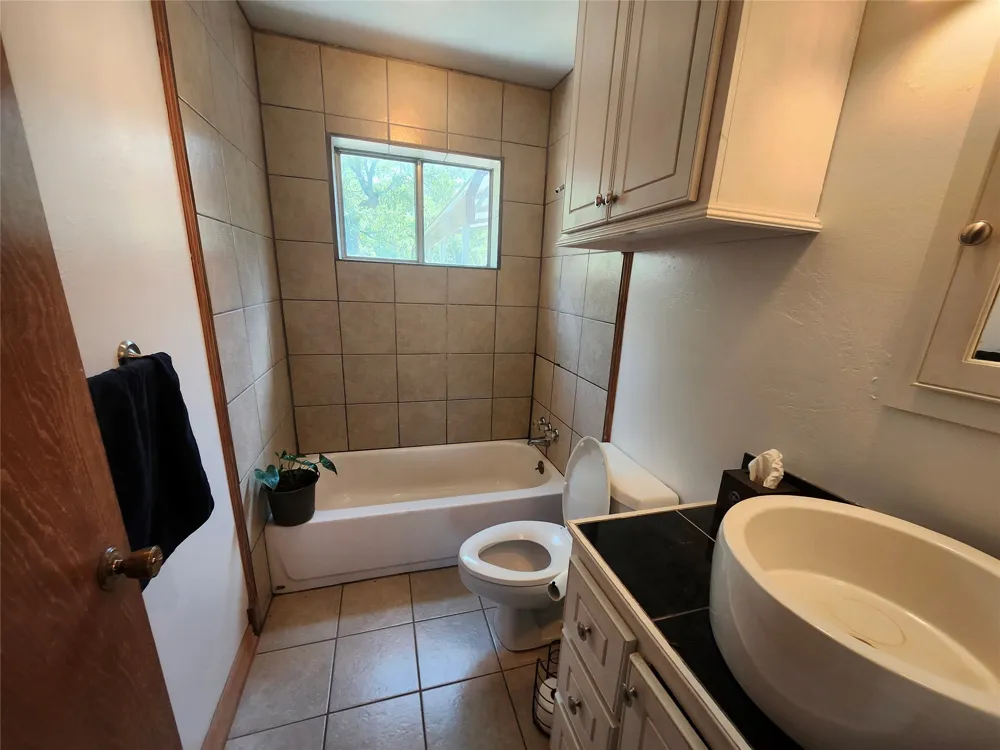 380 Nocona Drive Nocona, TX 76255