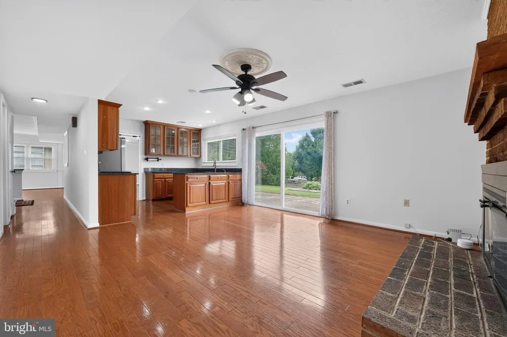 3149 SOUTHFIELD DRIVE Herndon, VA 20171