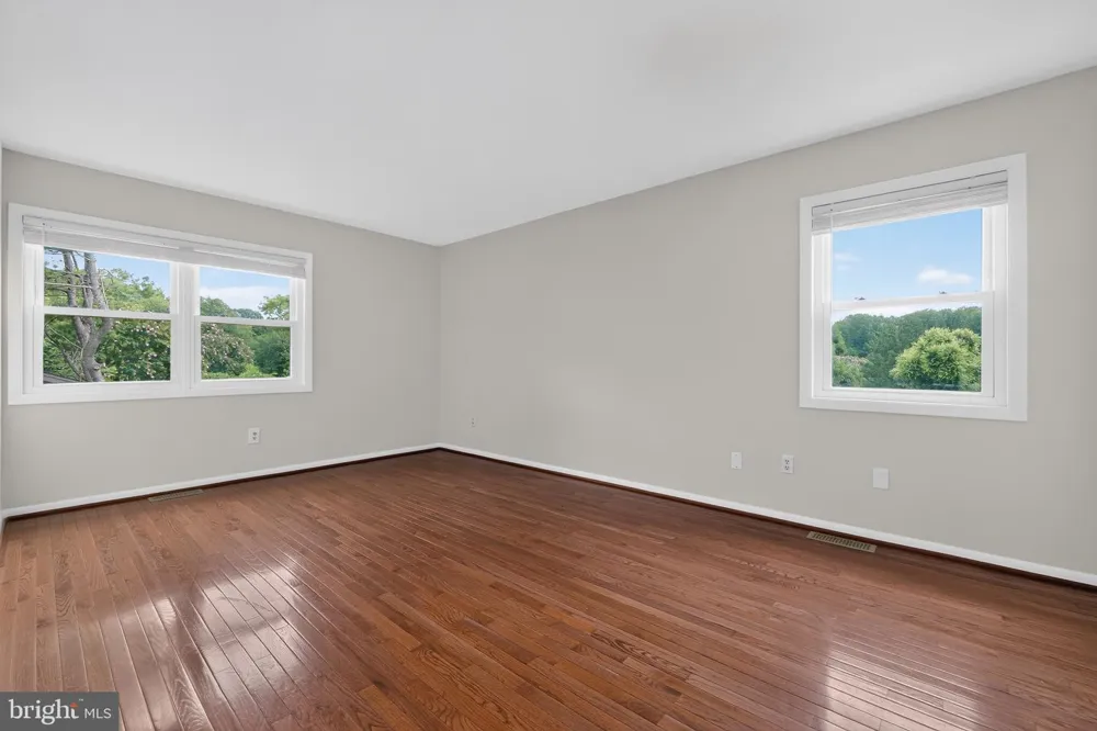 3149 SOUTHFIELD DRIVE Herndon, VA 20171