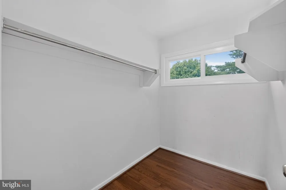 3149 SOUTHFIELD DRIVE Herndon, VA 20171