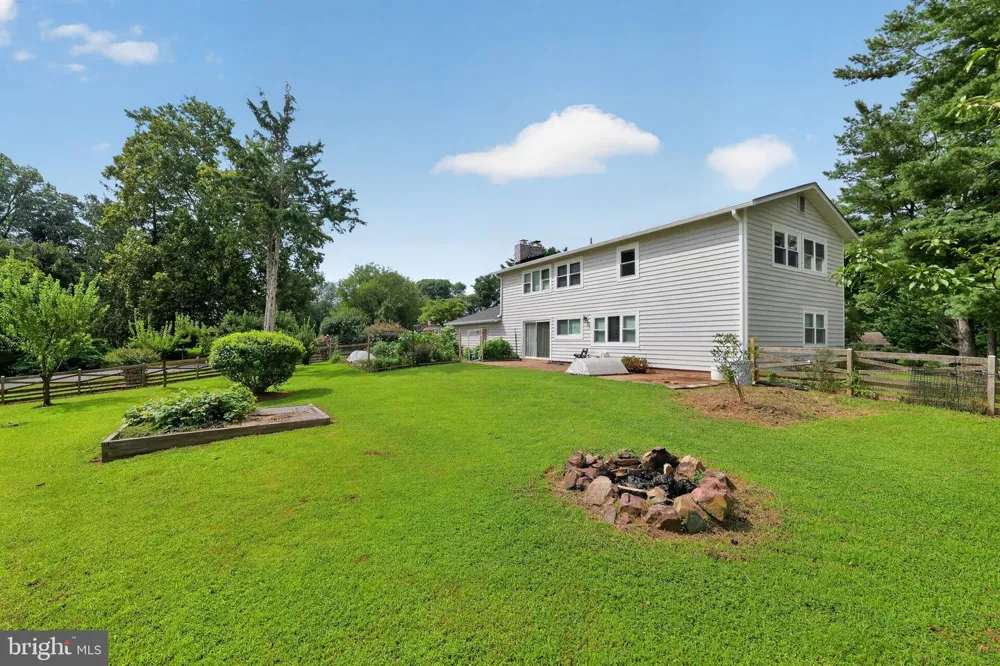 3149 SOUTHFIELD DRIVE Herndon, VA 20171