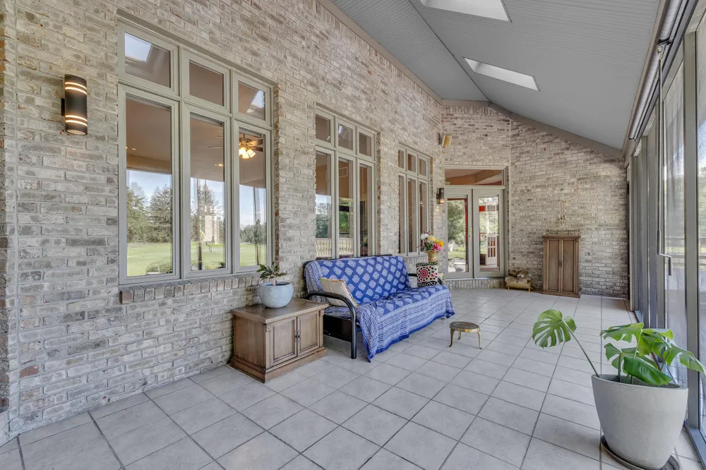 8786 Loire Valley Drive Tecumseh, MI 49286