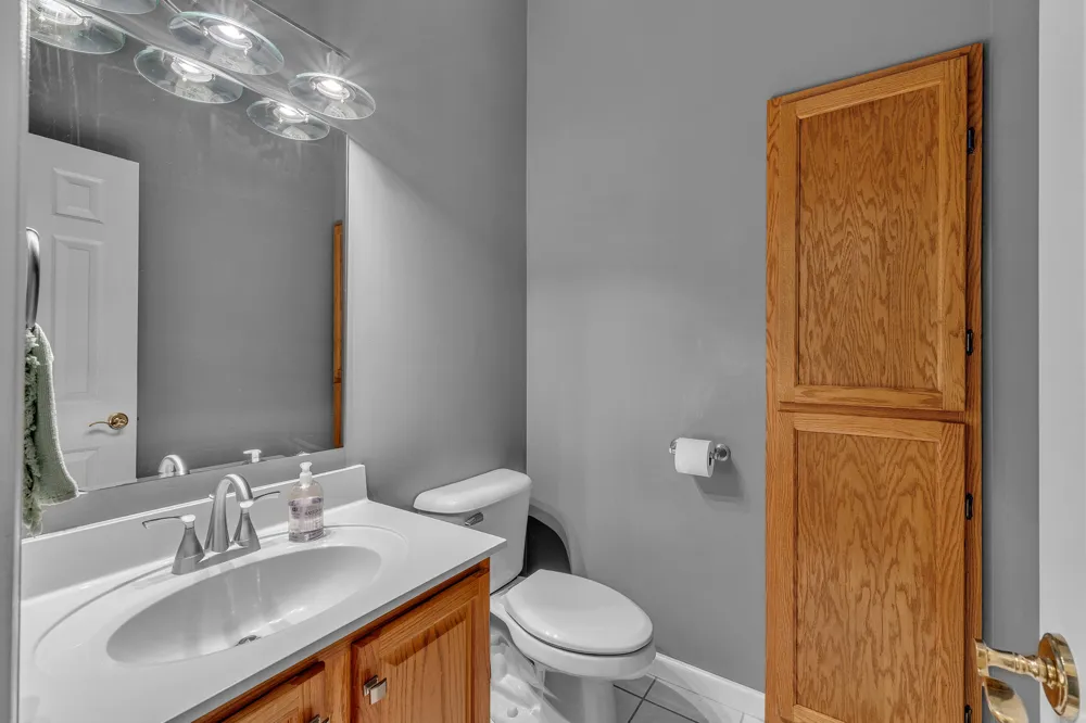 8786 Loire Valley Drive Tecumseh, MI 49286