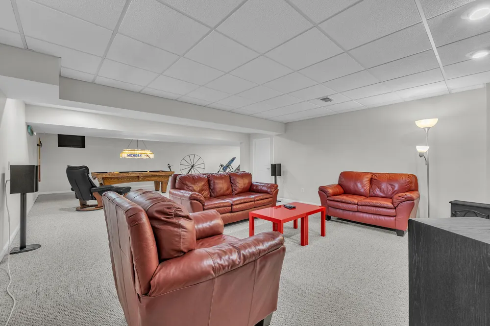 8786 Loire Valley Drive Tecumseh, MI 49286