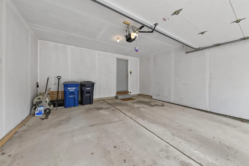 2445 Mulberry Court Ann Arbor, MI 48104
