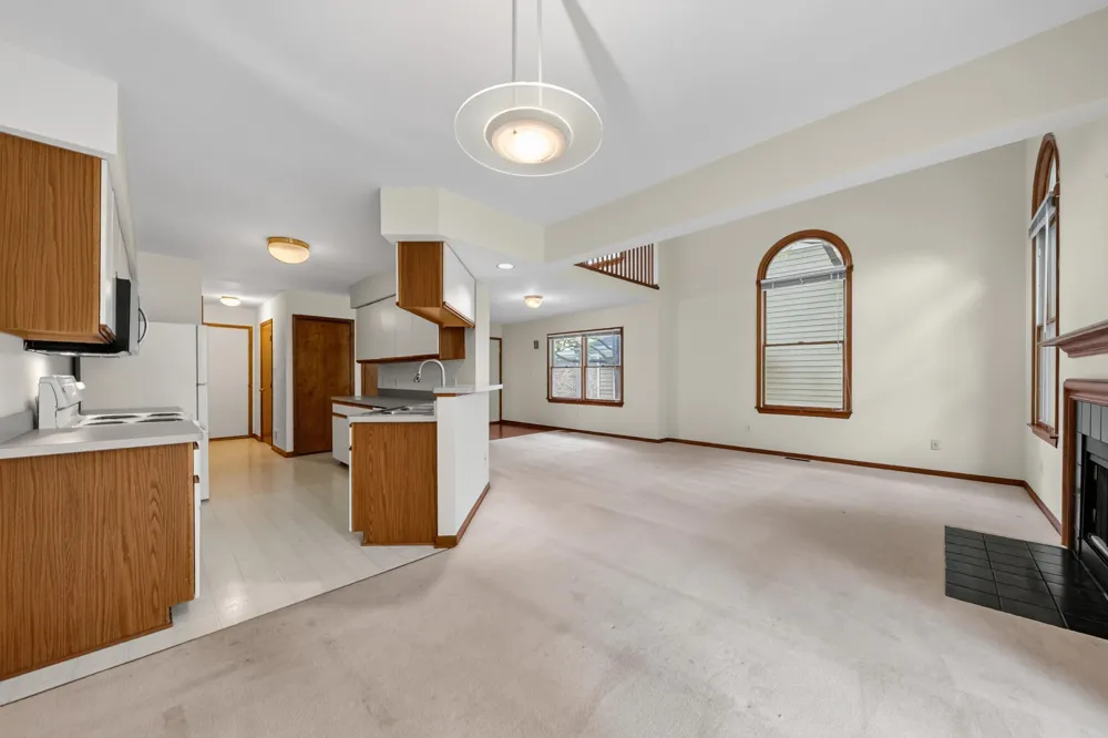 2445 Mulberry Court Ann Arbor, MI 48104