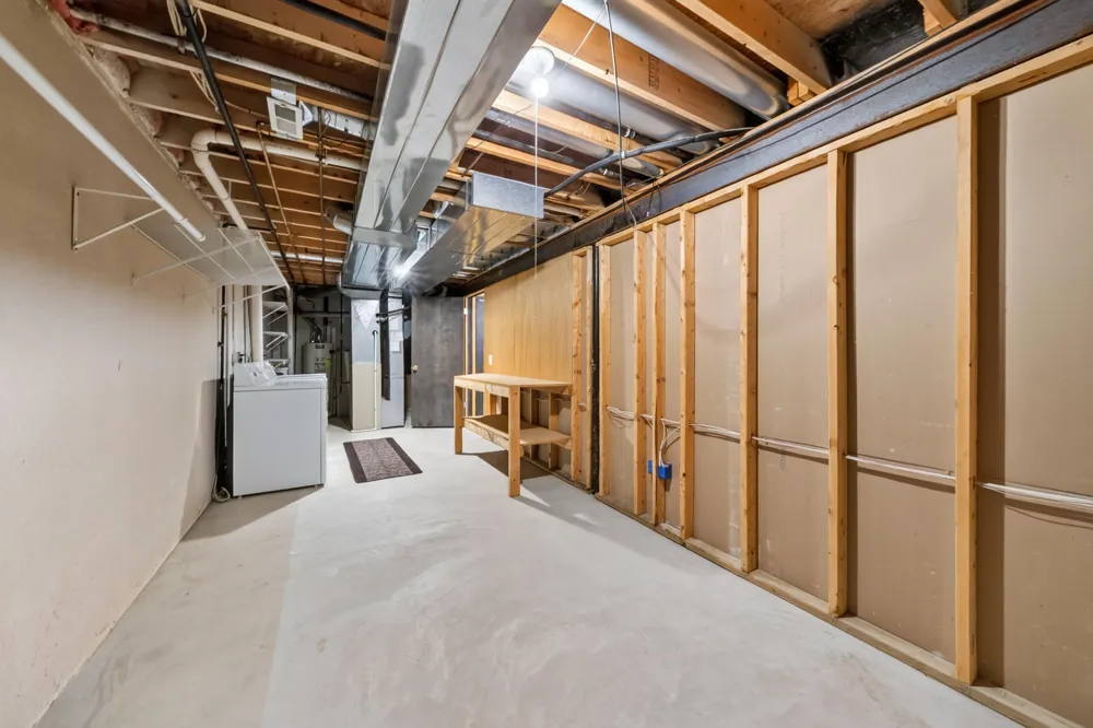 2445 Mulberry Court Ann Arbor, MI 48104