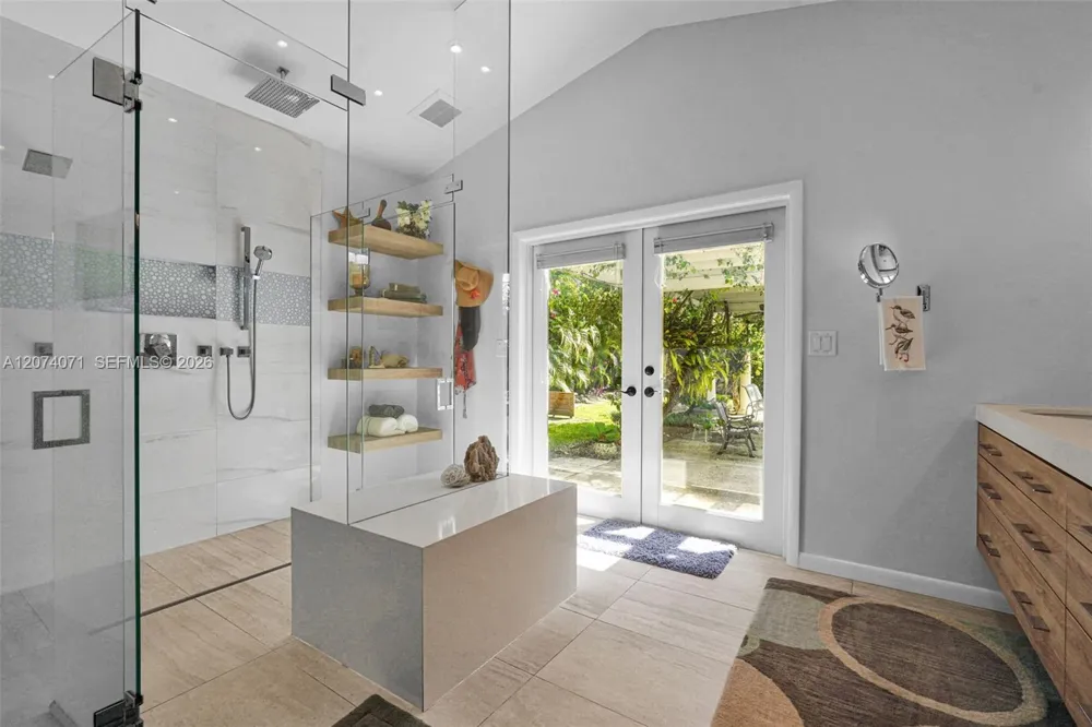 8220 SW 162nd St Palmetto Bay, FL 33157