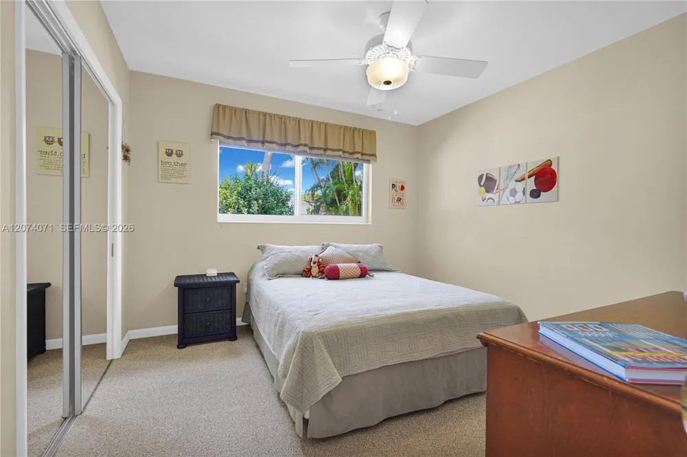 8220 SW 162nd St Palmetto Bay, FL 33157