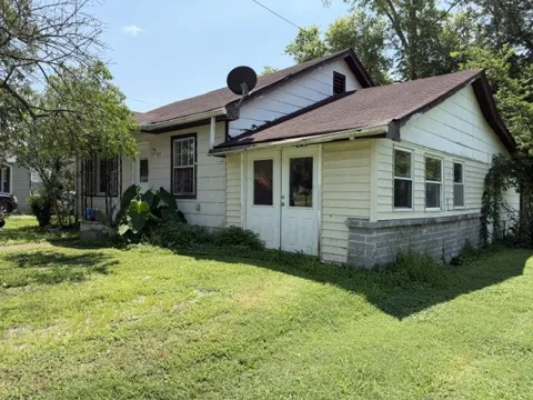 311 Poplar St
