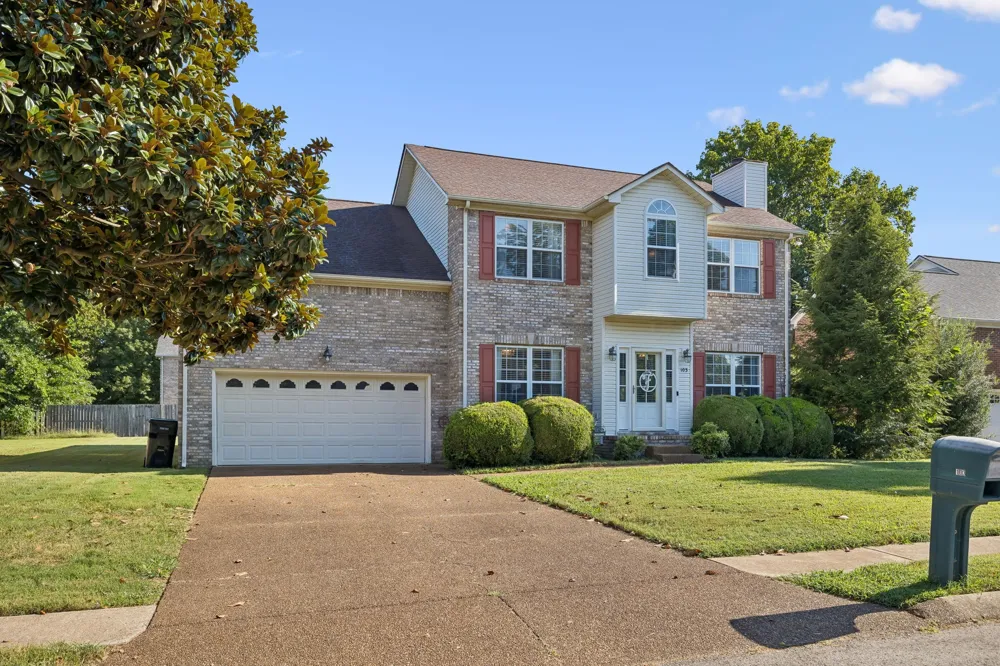 103 Overbrook Ct Columbia, TN 38401