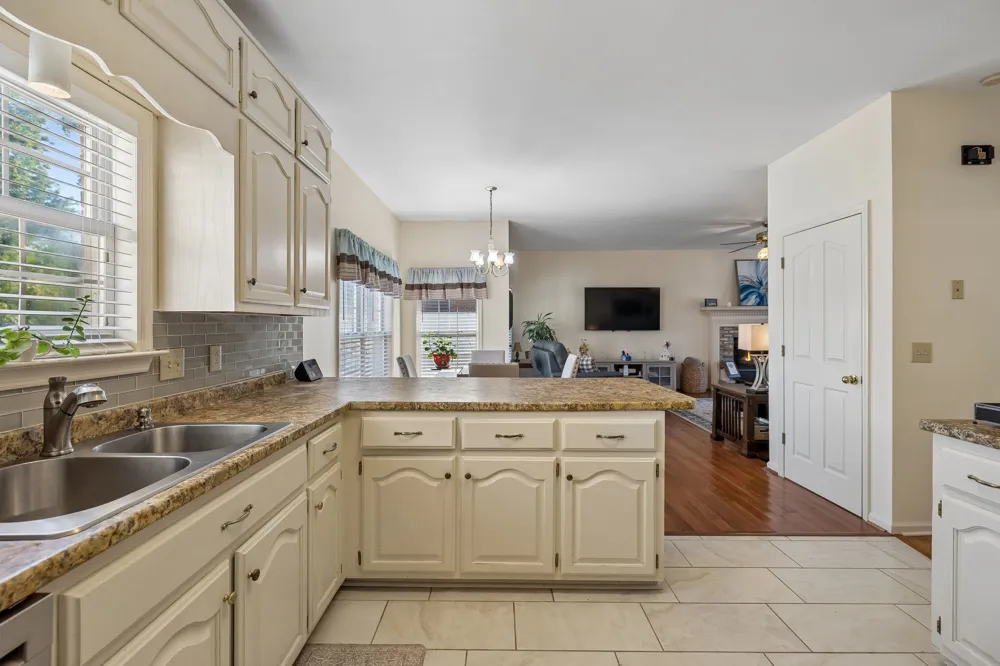 103 Overbrook Ct Columbia, TN 38401