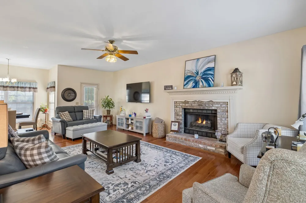 103 Overbrook Ct Columbia, TN 38401